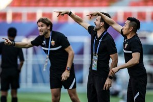 二人破荒海港处处开花 4比1完胜让莱科松了口气